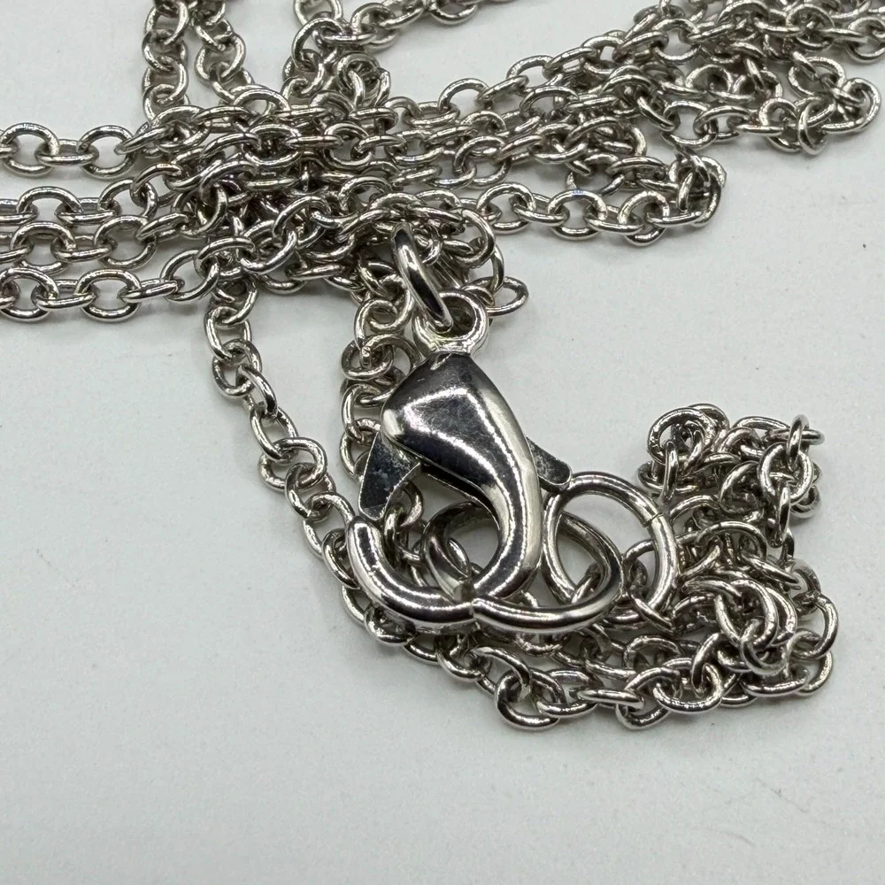 Silver Tone Hammered Triple Oval Pendant Necklace Multi Strand Boho Statement